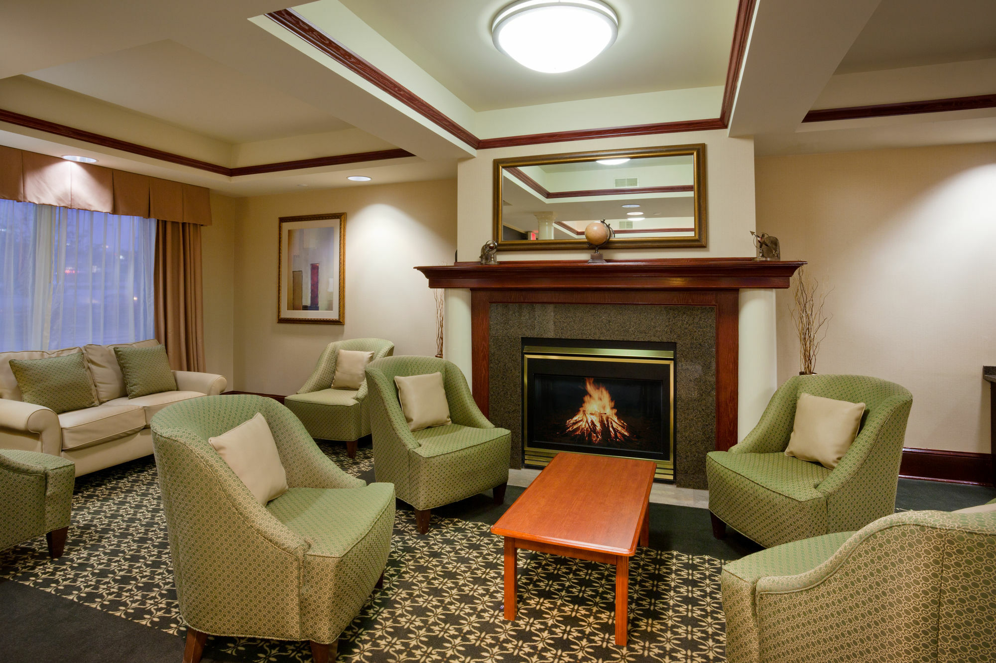 Holiday Inn Express Hotel & Suites Cedar Rapids I-380 At 33Rd Avenue, An Ihg Hotel Экстерьер фото